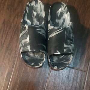 Nike Black and White Men's Slides